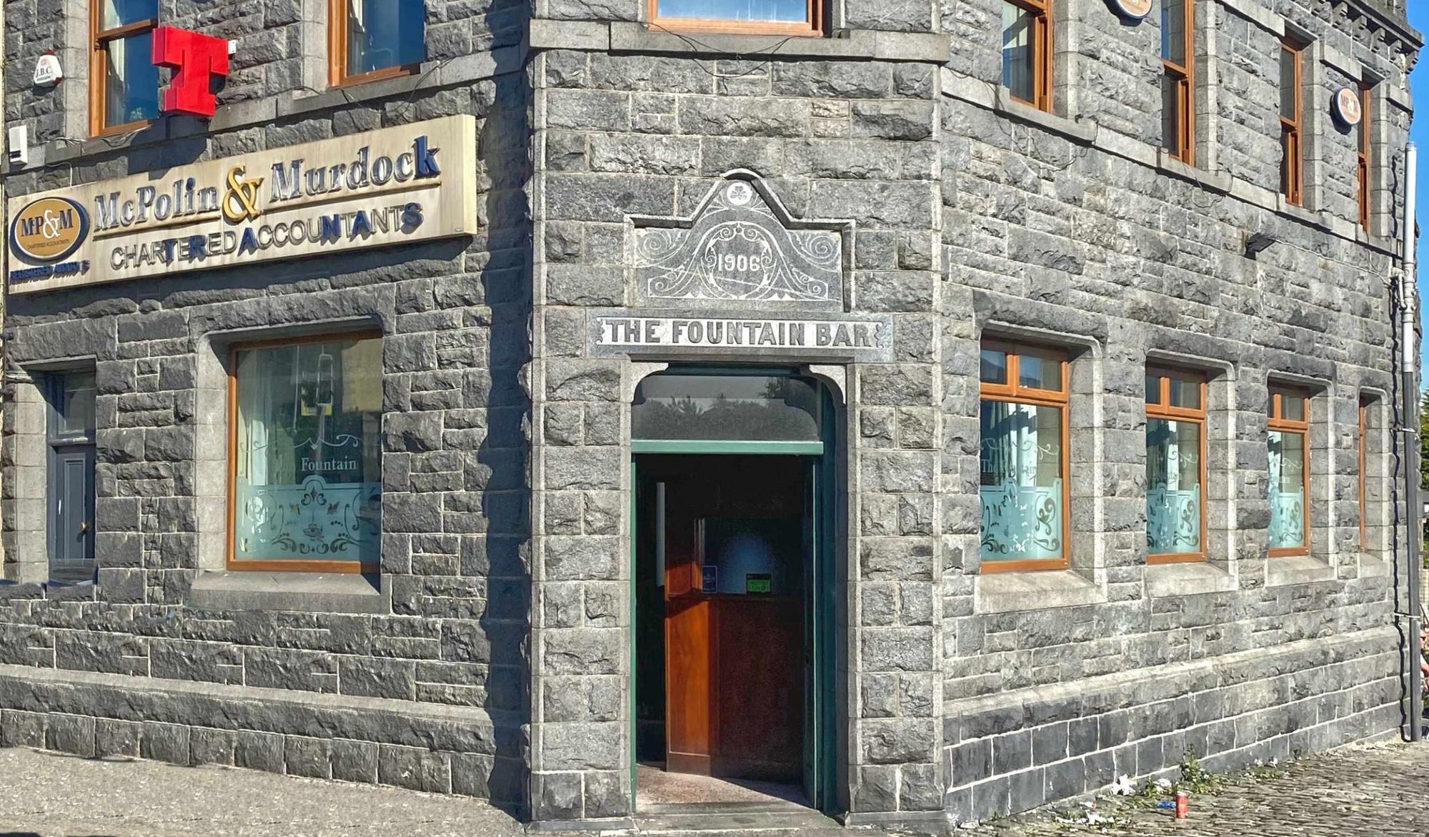 Fountain Bar, June 2023 (Photo: Michael Slaughter). (Pub, External, Key). Published on 07-03-2025
