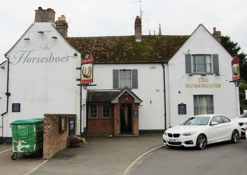 Horseshoes, Blunham. (Pub, External, Key). Published on 23-10-2016