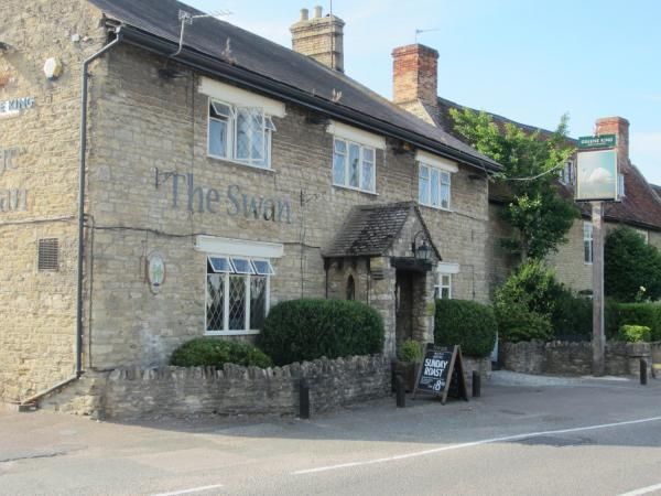 Swan, Bromham. (Pub, External, Key). Published on 16-08-2016