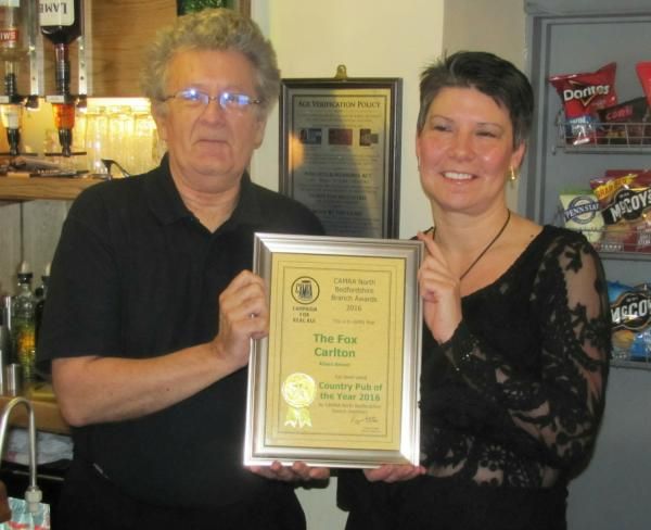 Fox at Carlton: North Beds CAMRA Country Pub of the Year 2016. (Pub, Bar, Publican, Award). Published on 28-03-2016