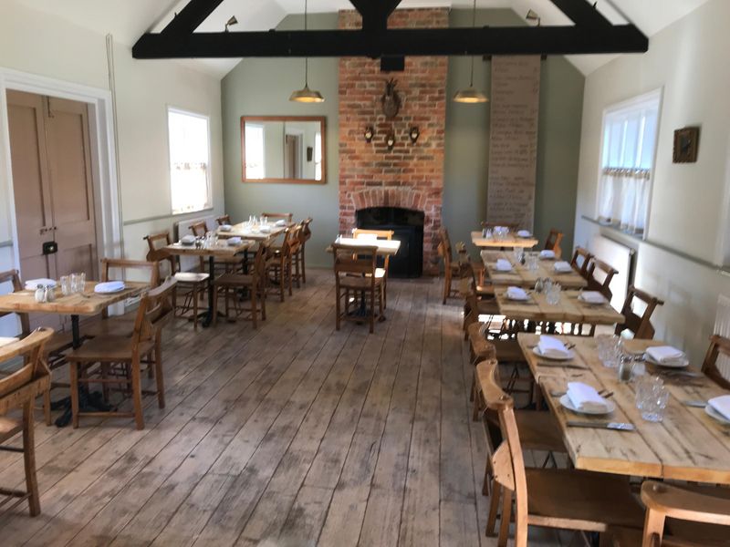 Sun, Felmersham - restaurant. (Pub, Restaurant). Published on 19-02-2020 