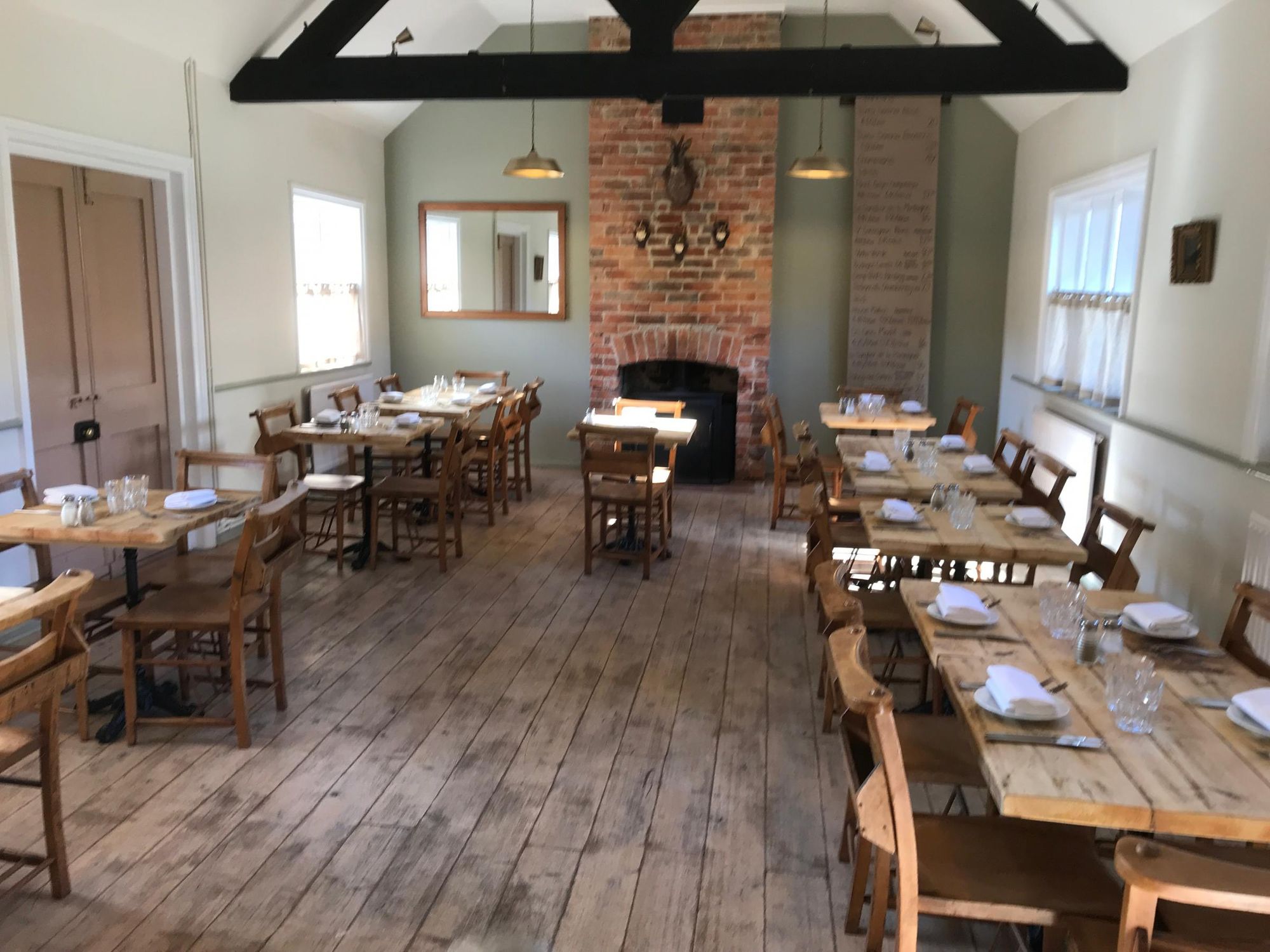 Sun, Felmersham - restaurant. (Pub, Restaurant). Published on 19-02-2020
