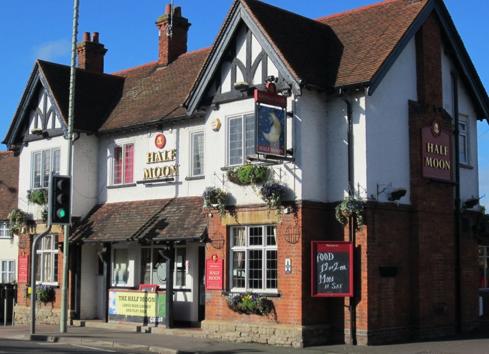 "Half Moon, Kempston". (Pub, External). Published on 06-02-2014