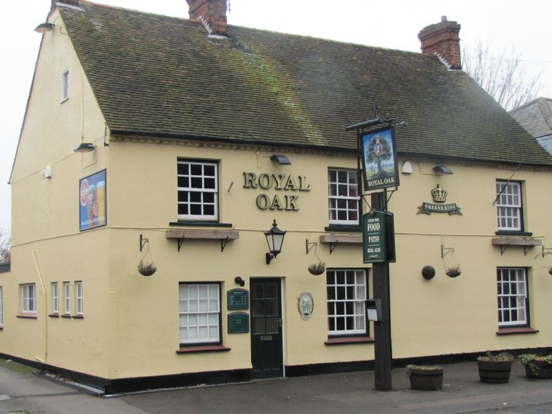 "Royal Oak, Kempston". (Pub, External). Published on 15-12-2013 