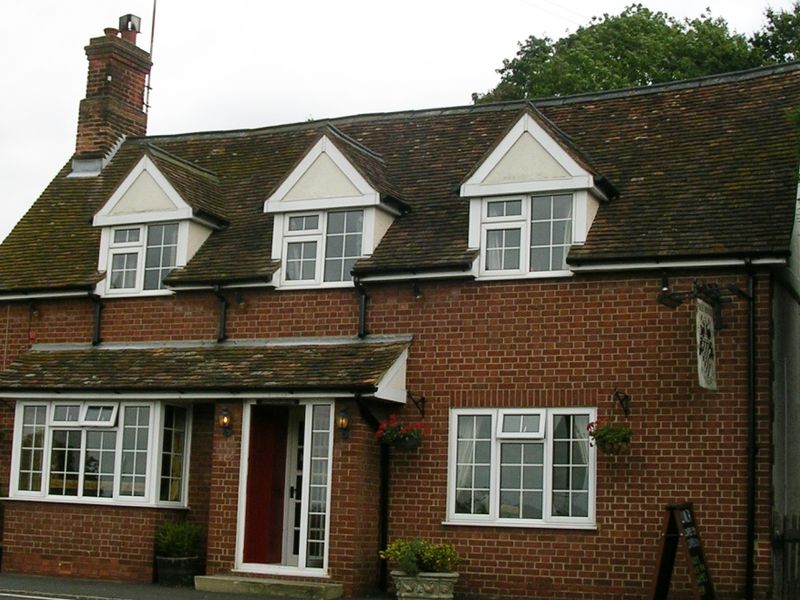 "Chequers, Millbrook". (Pub, External). Published on 15-12-2013