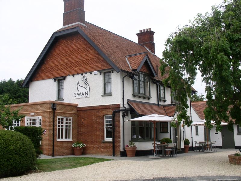 Swan, Salford. (Pub, External). Published on 05-01-2014