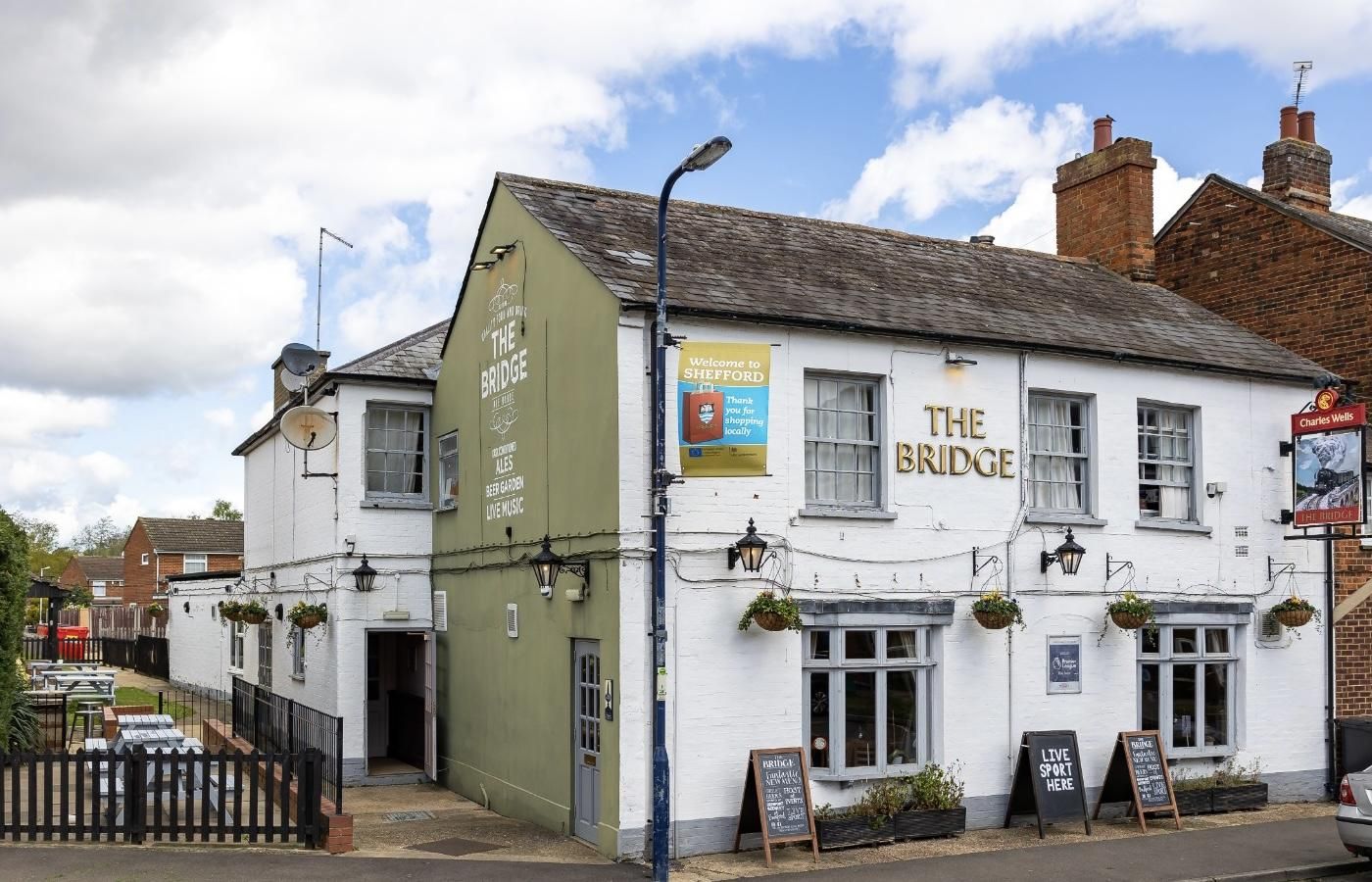 Front . (Pub, External). Published on 19-06-2024