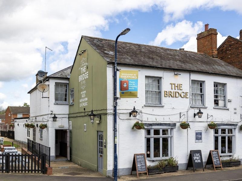 Front . (Pub, External). Published on 19-06-2024 