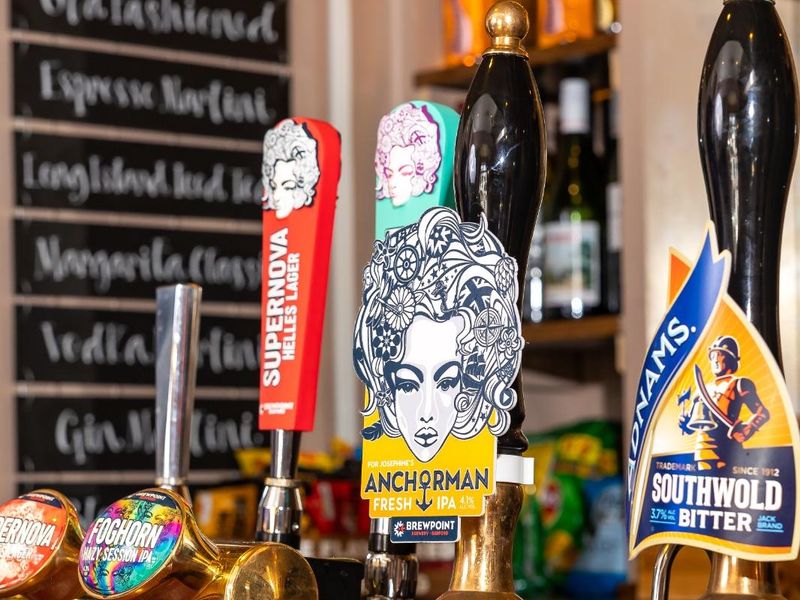 Beers. (Bar, Key). Published on 19-06-2024