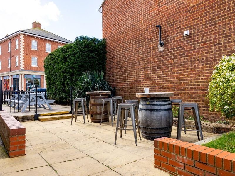 Outdoor seating . (External, Garden). Published on 19-06-2024 