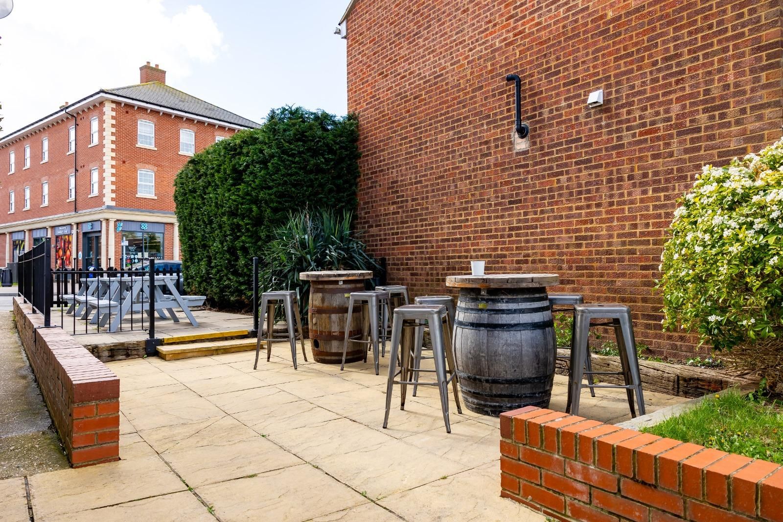 Outdoor seating . (External, Garden). Published on 19-06-2024
