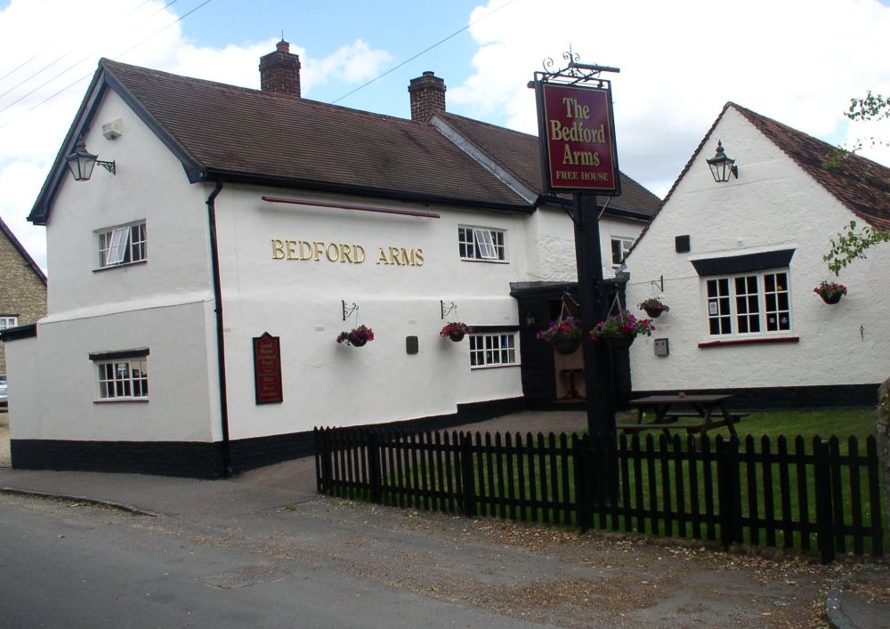 "Bedford Arms, Souldrop". (Pub, External, Key). Published on 15-12-2013