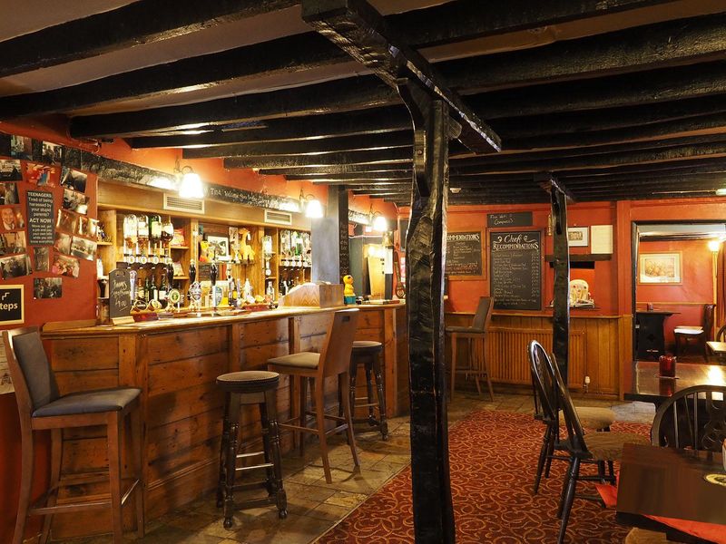 Three Compasses, Upper Dean - bar. (Pub, Bar). Published on 10-10-2016