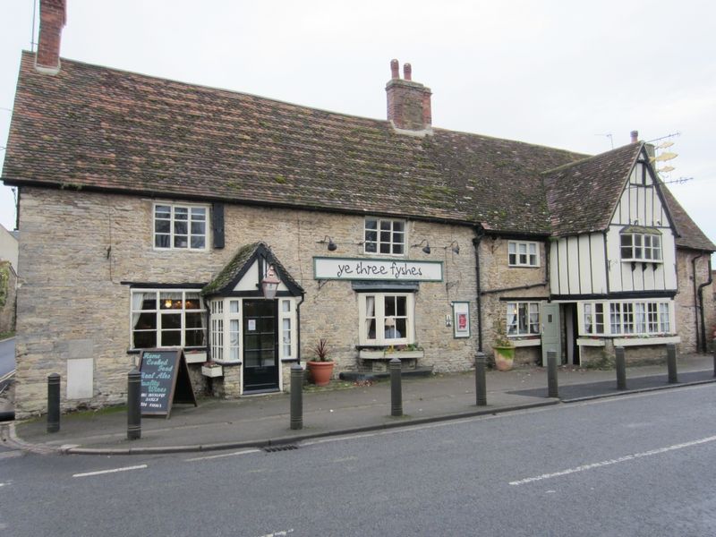 "Ye Three Fyshes, Turvey". (Pub, External). Published on 15-12-2013