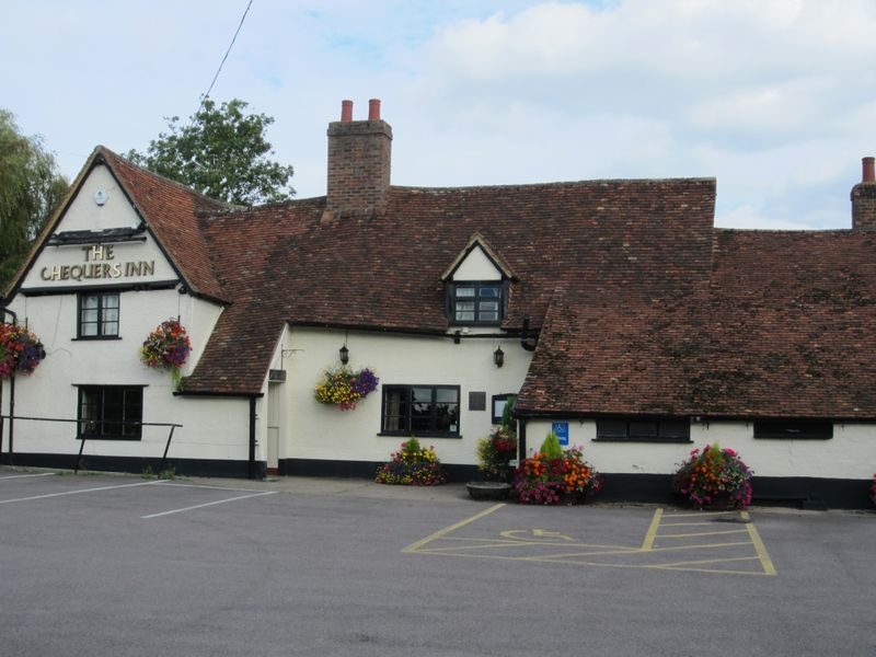 "Chequers, Wootton". (Pub, External, Key). Published on 11-11-2013