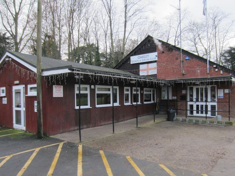 Oakley Sports & Social Club, Oakley. (Pub, External, Key). Published on 18-12-2016