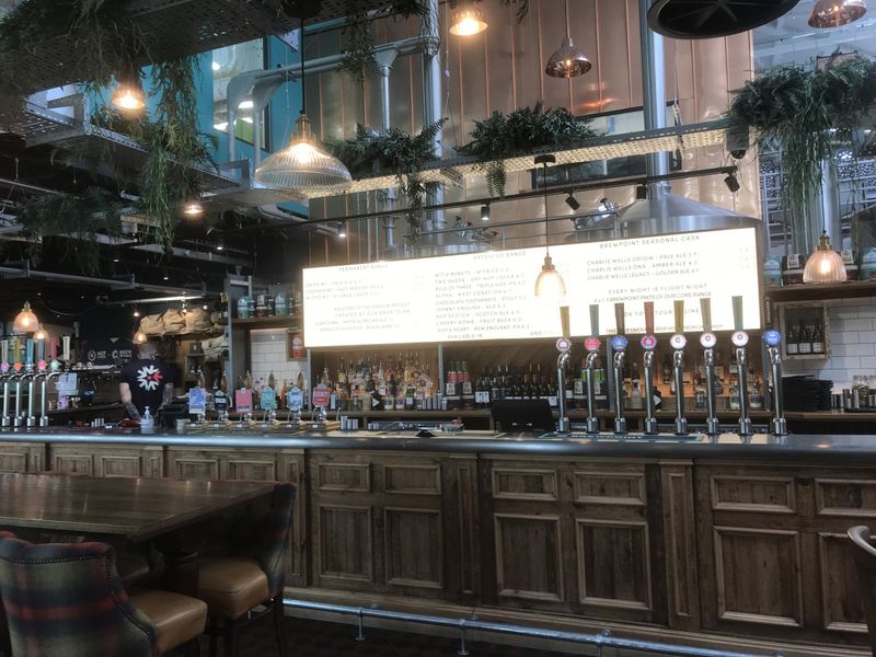 Brewpoint, Bedford: taproom bar. (Pub, Bar). Published on 21-08-2021