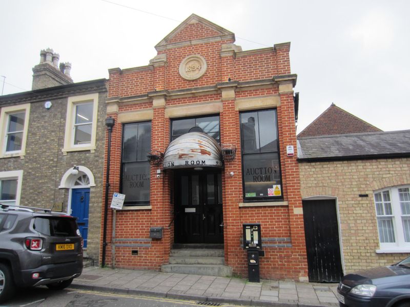 Auction Room Bar, Bedford. (Pub, External, Key). Published on 18-09-2022 