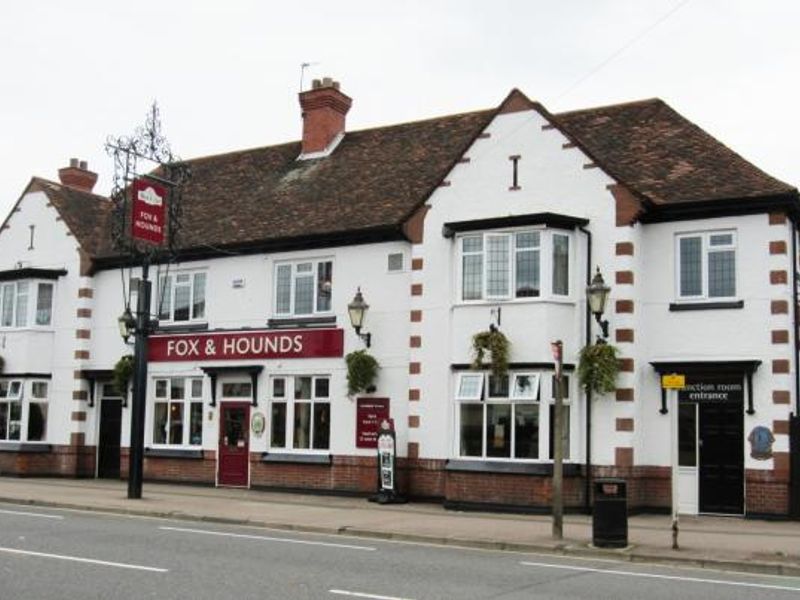Fox & Hounds at Bedford. (External, Key). Published on 26-10-2015