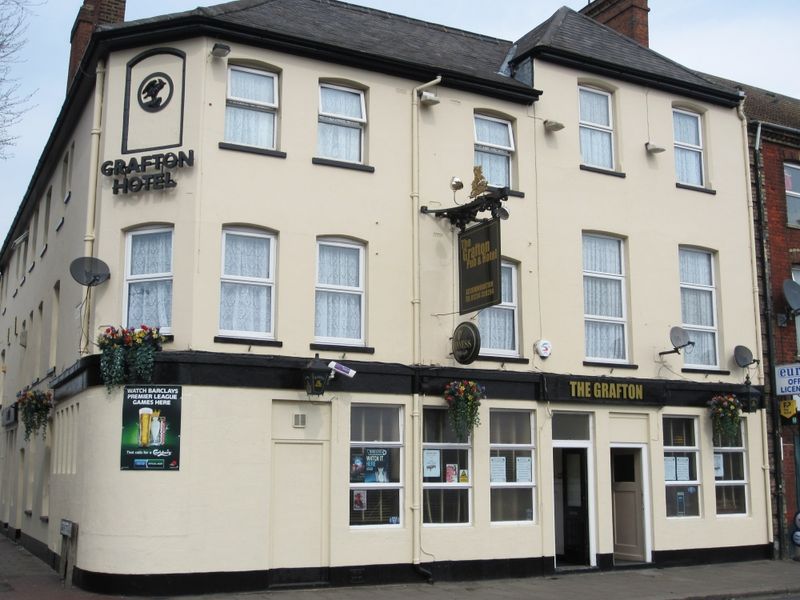 "Grafton Hotel, Bedford". (Pub, External). Published on 03-04-2014