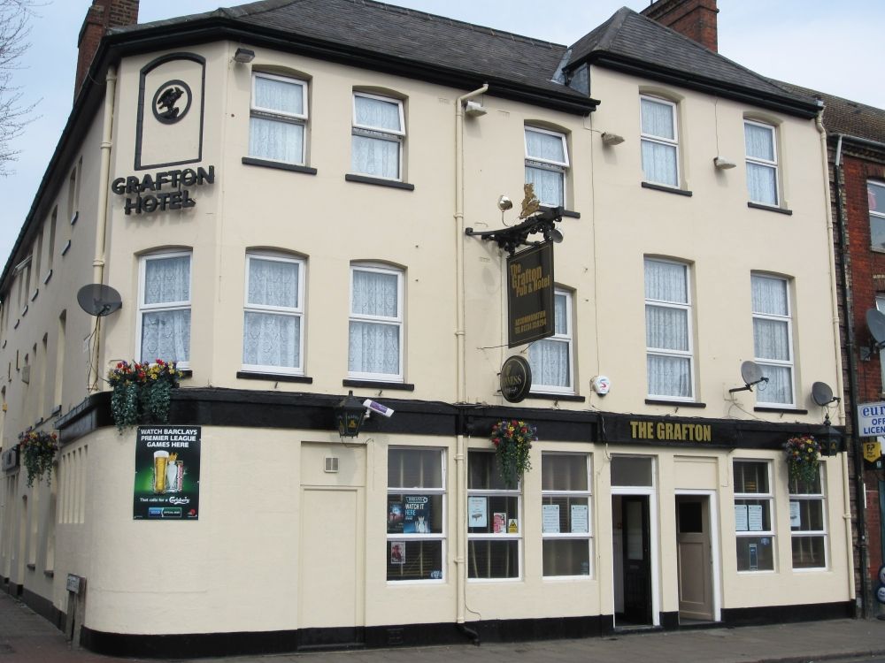 "Grafton Hotel, Bedford". (Pub, External). Published on 03-04-2014