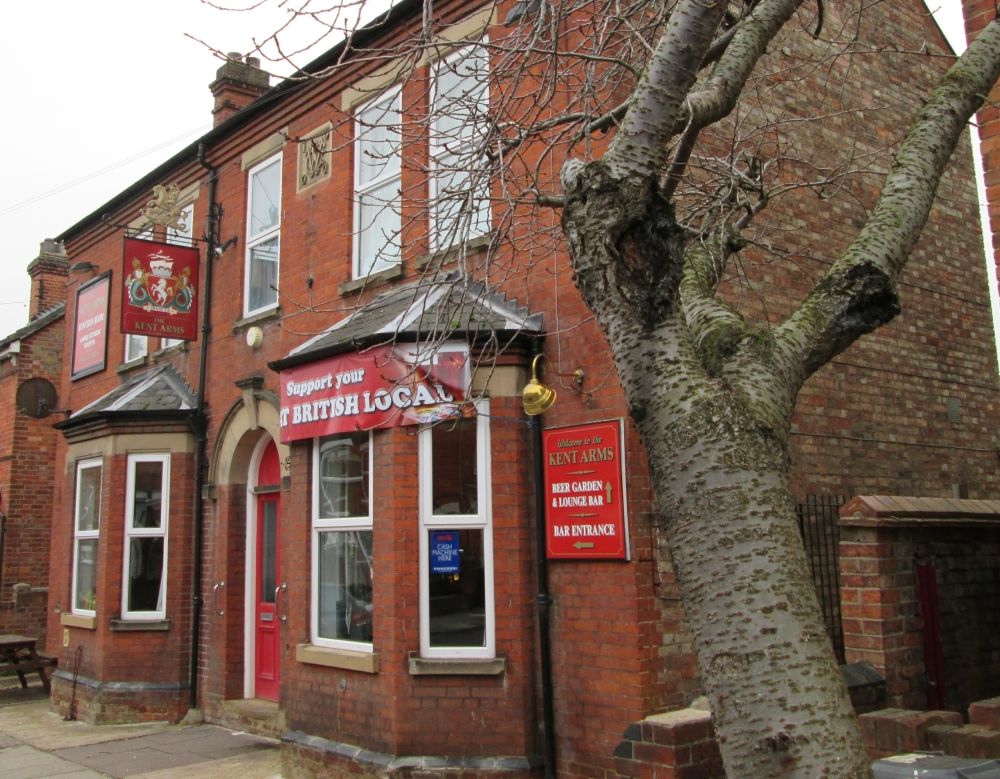 "Kent Arms, Bedford". (Pub, External). Published on 02-02-2014
