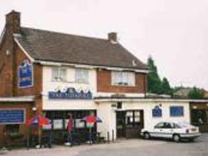 Turnpike at Bedford. (Pub, External). Published on 03-03-2012
