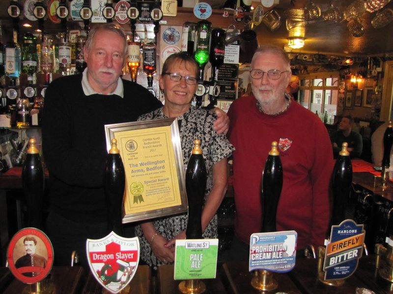 Wellington Arms, Bedford - special award. (Pub, Bar, Award). Published on 10-07-2017