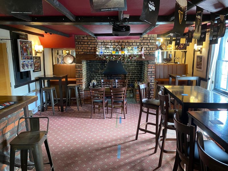 (Pub, Restaurant). Published on 09-03-2024