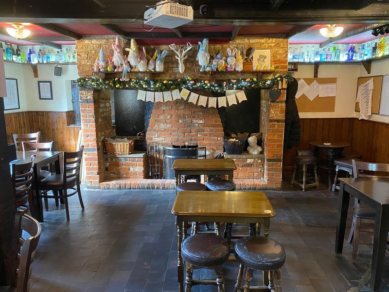 (Pub, Restaurant). Published on 09-03-2024