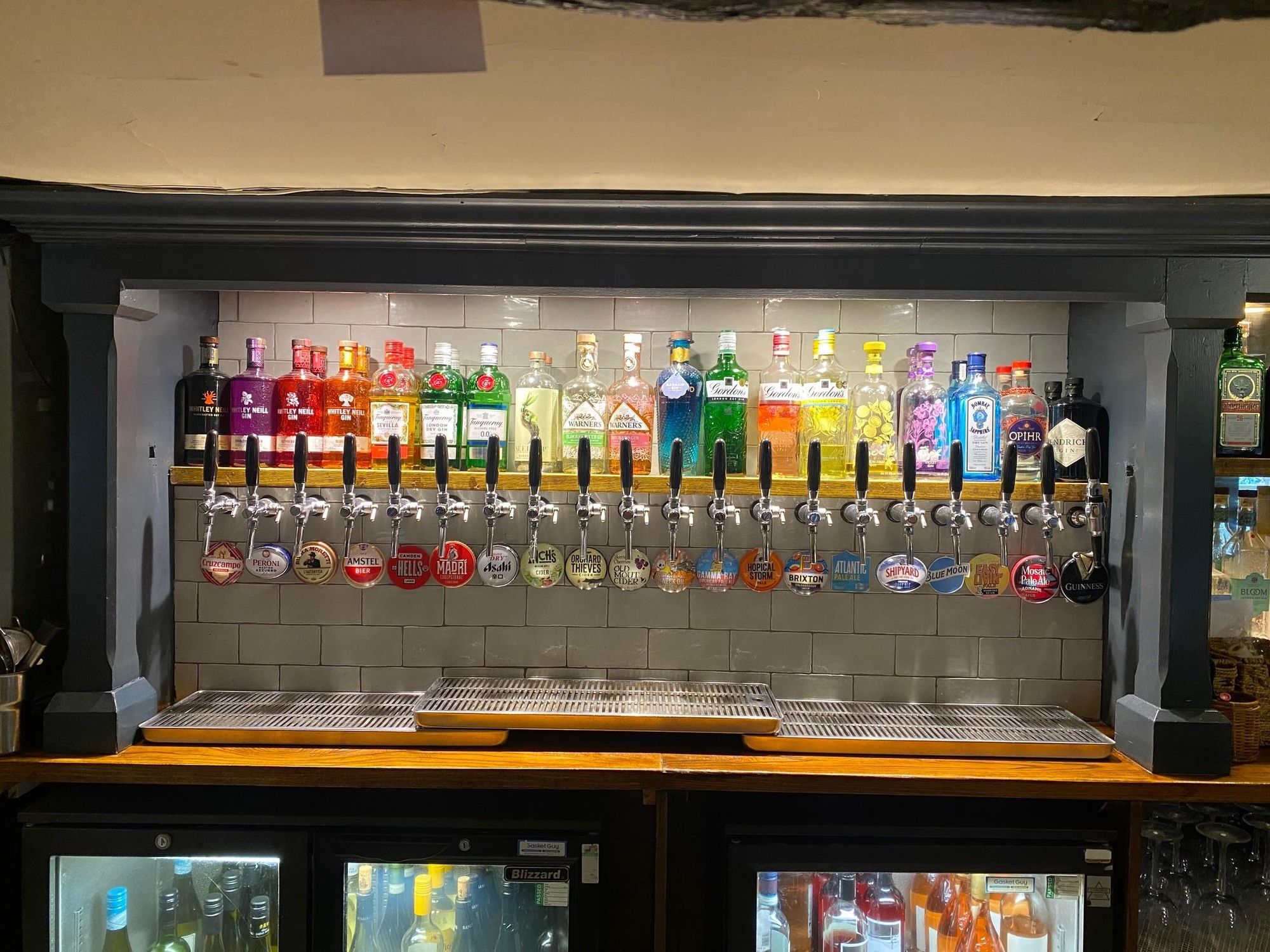(Bar). Published on 23-11-2024