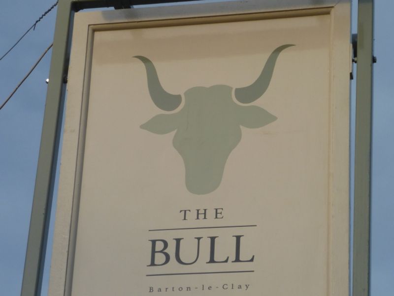 Sign. (Pub, Sign). Published on 08-12-2013