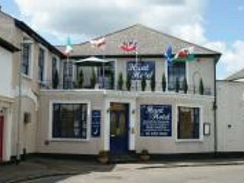 Hunt Hotel at Leighton Buzzard. (Pub, External). Published on 03-03-2012