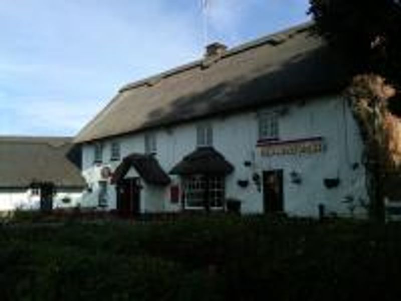 Old Moat House at Luton. (Pub, External). Published on 03-03-2012