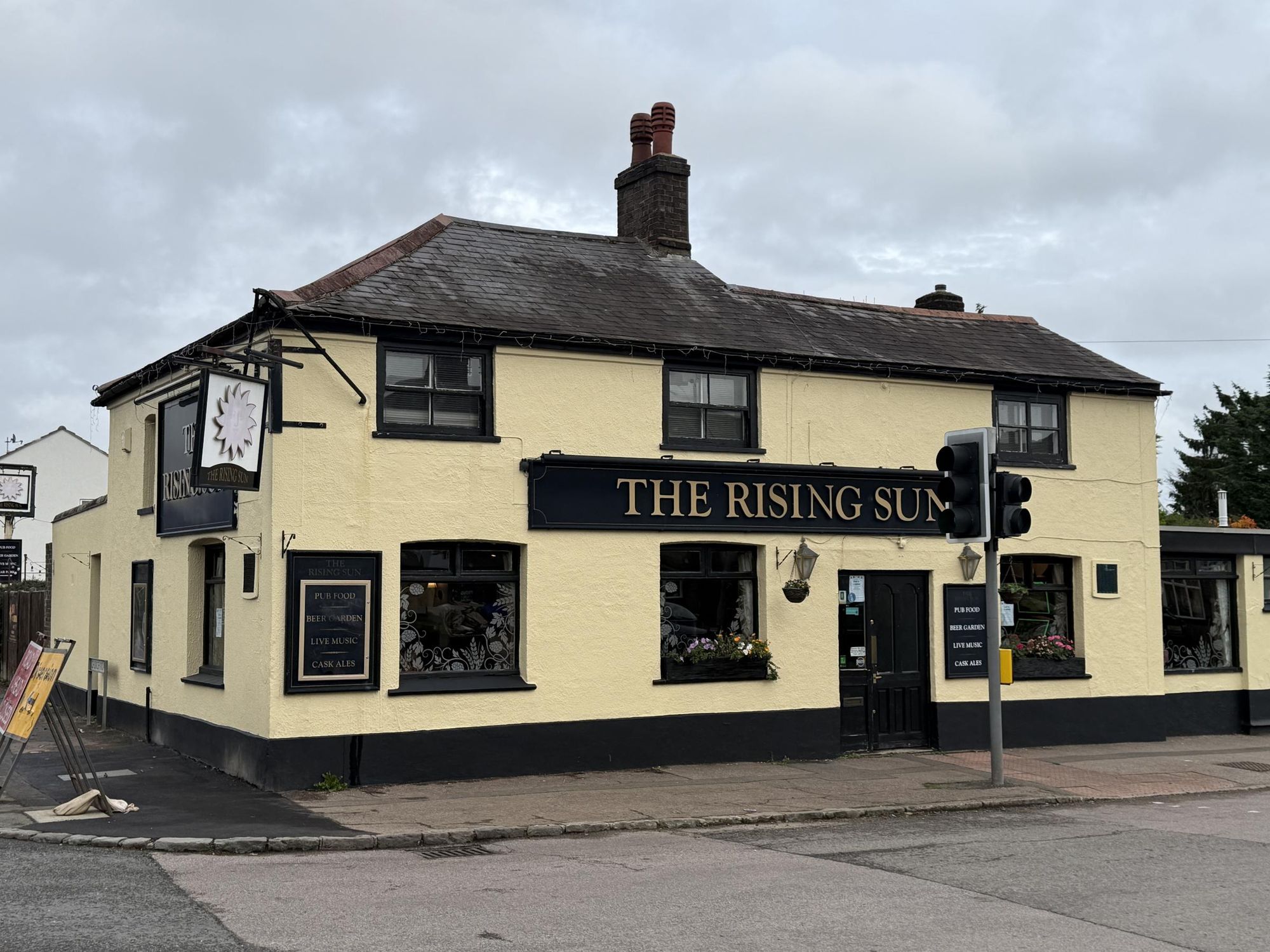 (Pub, External, Key). Published on 14-11-2025