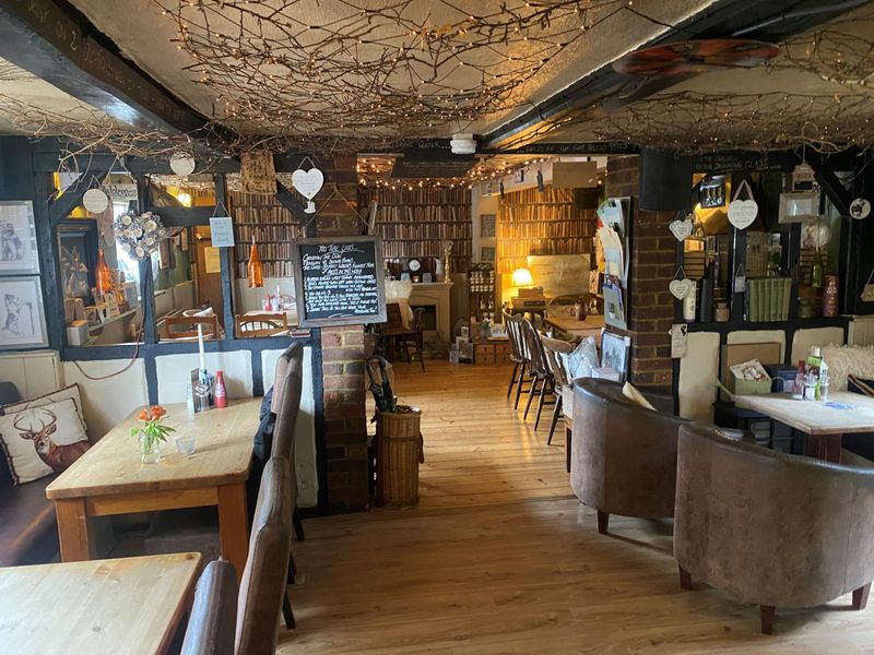 (Restaurant). Published on 08-08-2023 