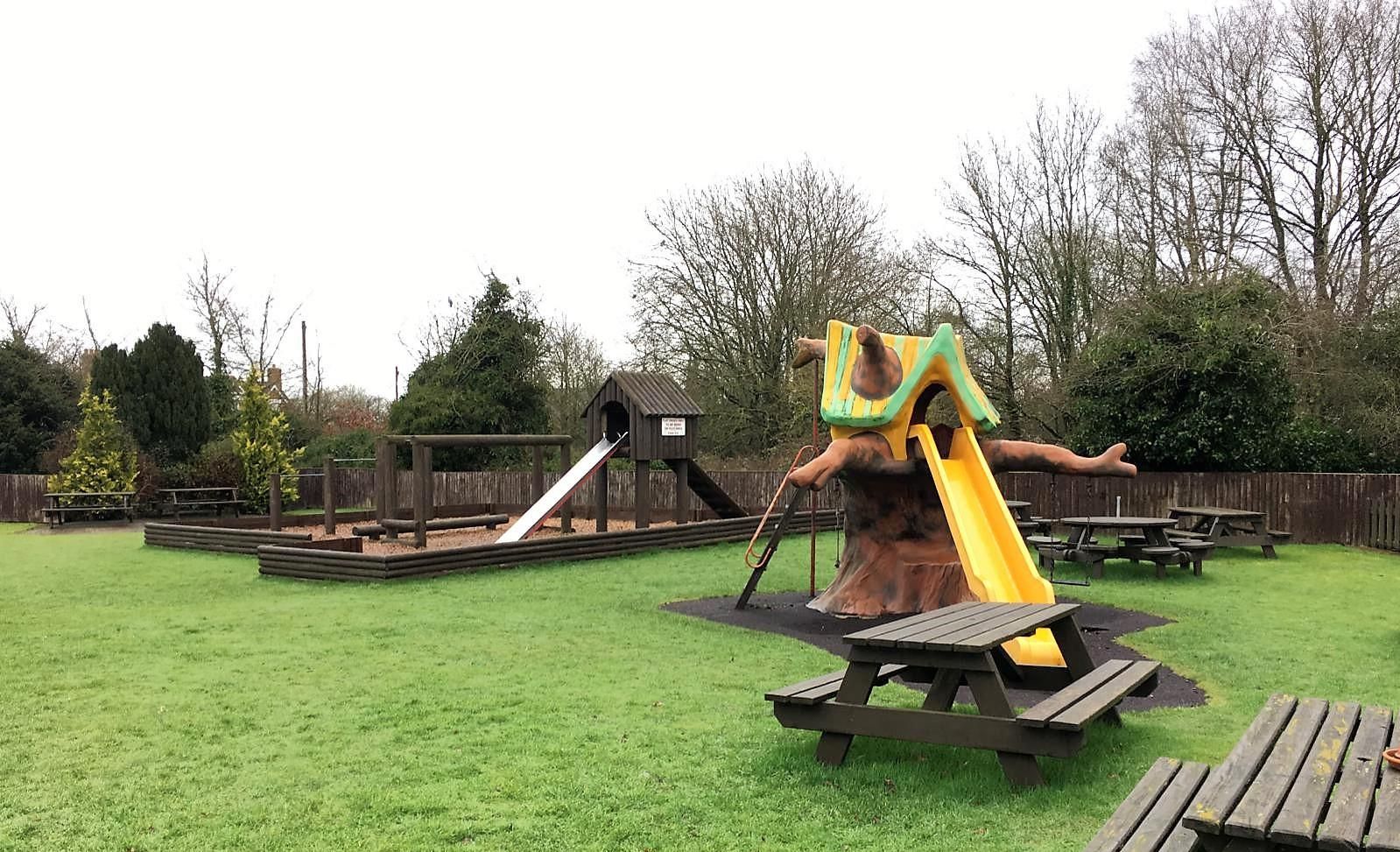 Play area. (Garden). Published on 04-03-2017