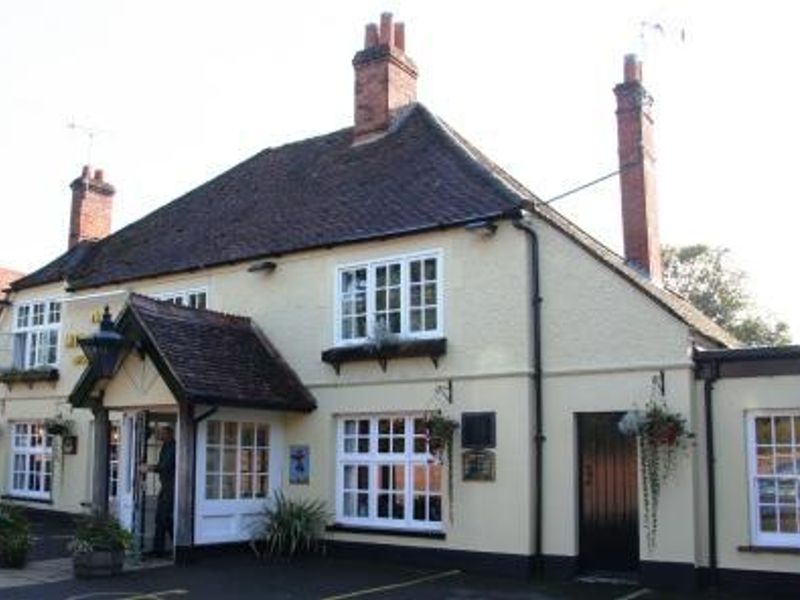 White Horse, Hermitage. (Pub, External). Published on 14-11-2013