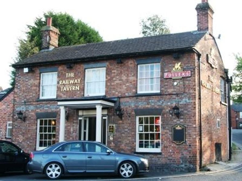 Railway Tavern, Hungerford. (Pub, External). Published on 23-07-2013