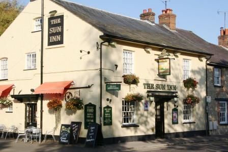 Sun Inn, Hungerford. (Pub, External). Published on 14-11-2013