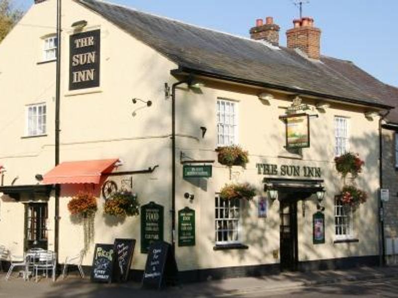 Sun Inn, Hungerford. (Pub, External). Published on 14-11-2013