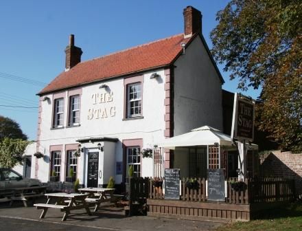 Stag, Leckhampstead. (Pub, External). Published on 28-10-2013