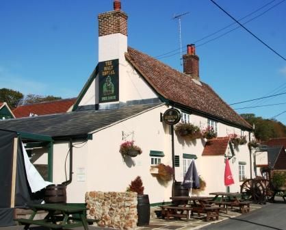 Malt Shovel, Lambourn. (Pub, External). Published on 26-11-2013