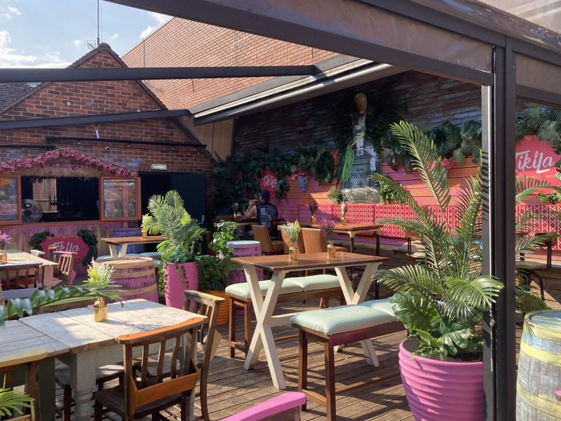 Rooftop terrace. (Pub). Published on 15-07-2026 
