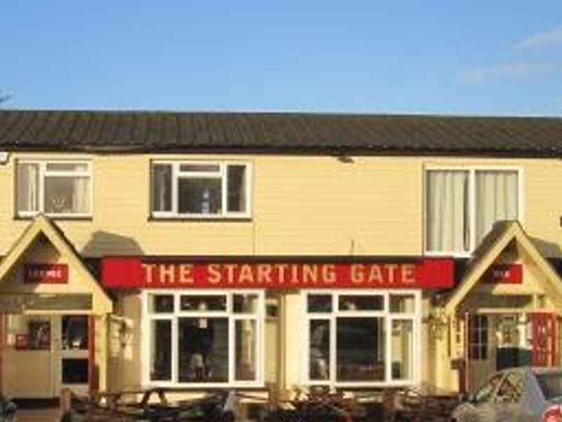 Starting Gate, Newbury. (Pub, External). Published on 07-01-2014