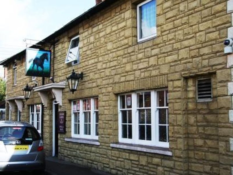 Black Horse, Thatcham. (Pub, External). Published on 20-11-2013