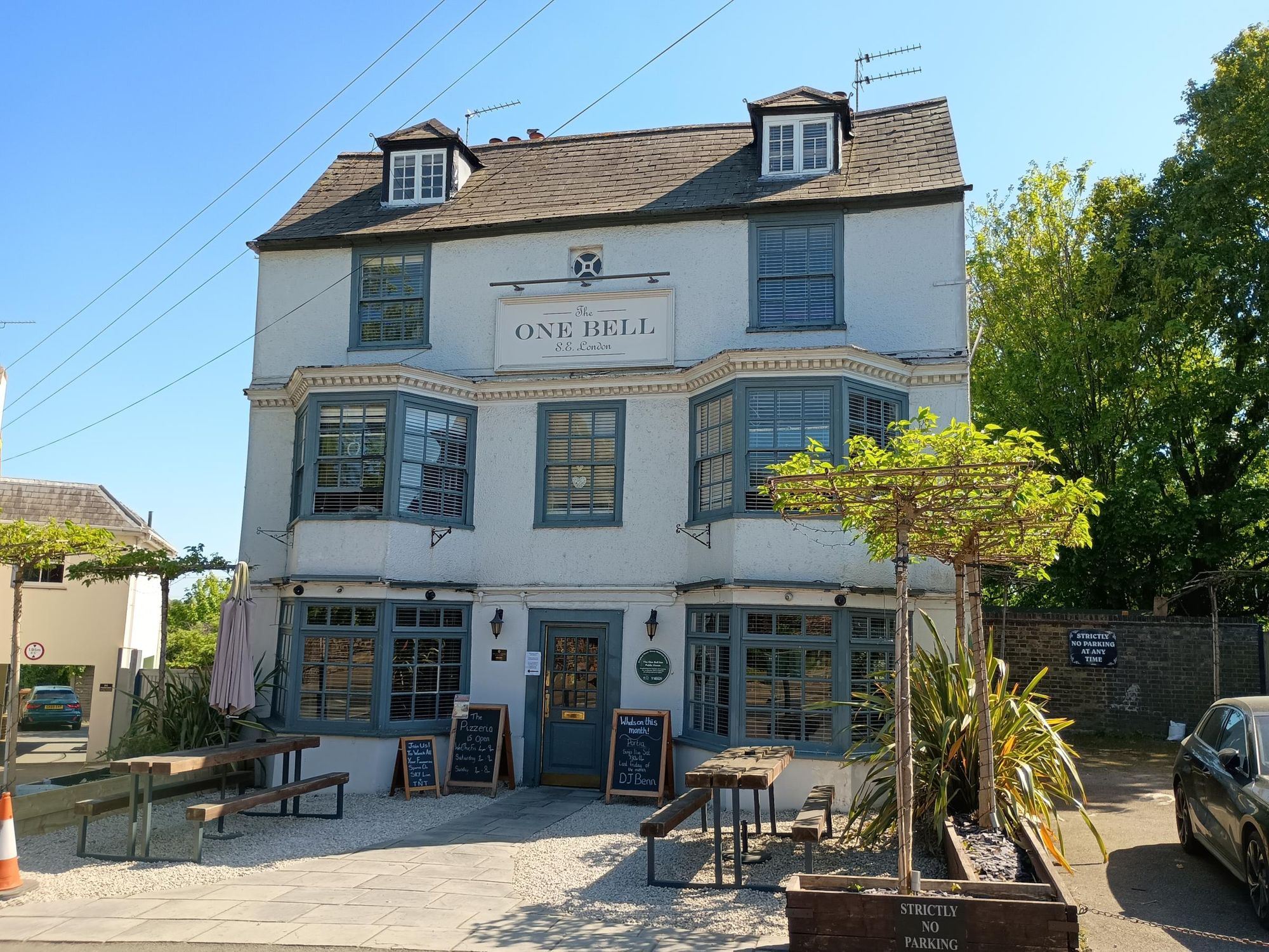 Pub exterior May 2026. (Pub, External, Sign, Key). Published on 02-05-2026