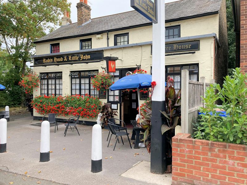 Pub exterior at end August 2026. (Pub, External, Sign, Key). Published on 07-09-2026