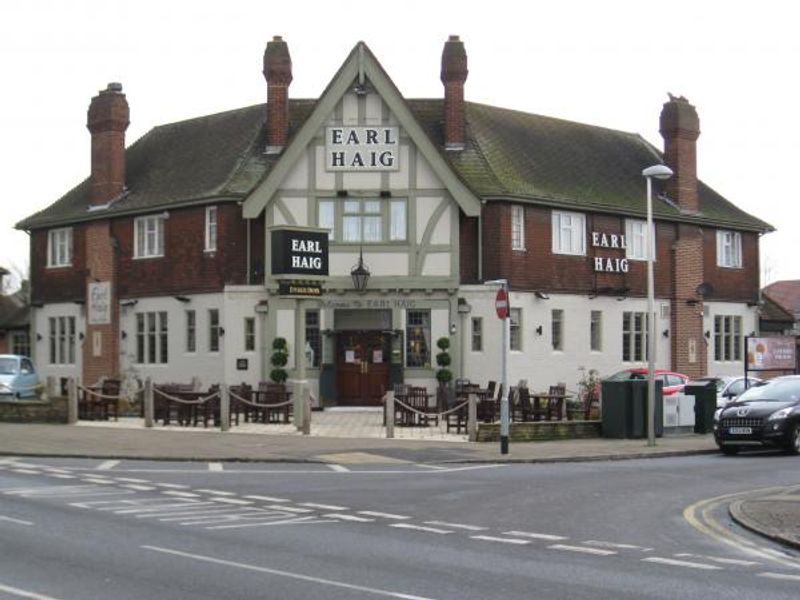 Earl Haig. (Pub, External, Key). Published on 21-02-2015 