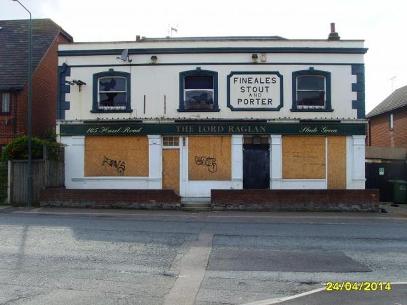 Lord Raglan. (Pub, External, Key). Published on 25-04-2014